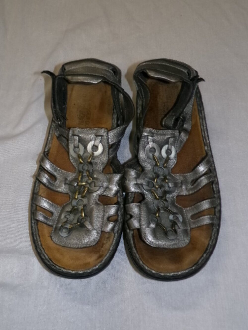Naot 42 Strappy Sandals Women's US 11 Metallic Silver Gray Leather Shoes Israel